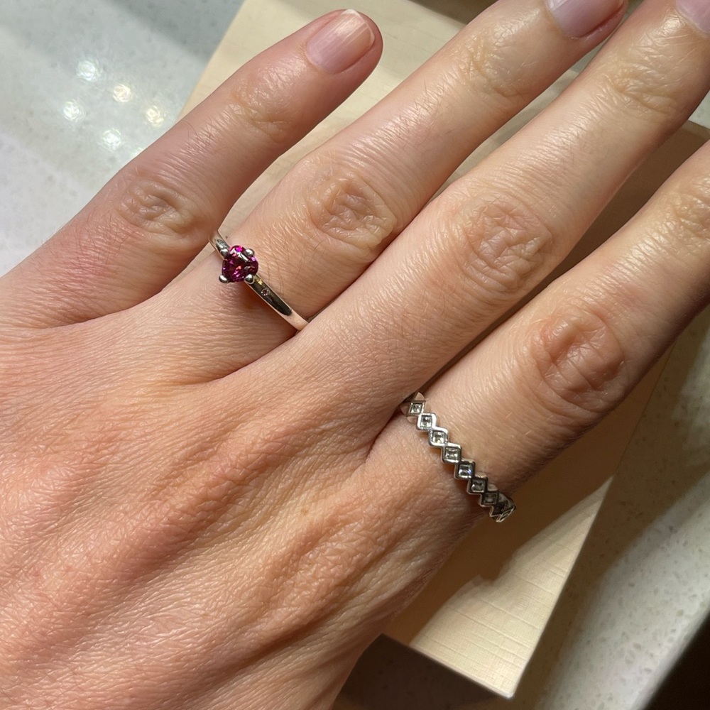 Pandora ring (on pointer finger) - Picture 8 of 8